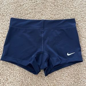 Nike Performance Women's Game Volleyball Shorts Size Small with tags